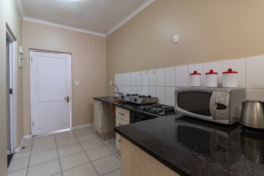 1 Bedroom Property for Sale in Wellington Central Western Cape